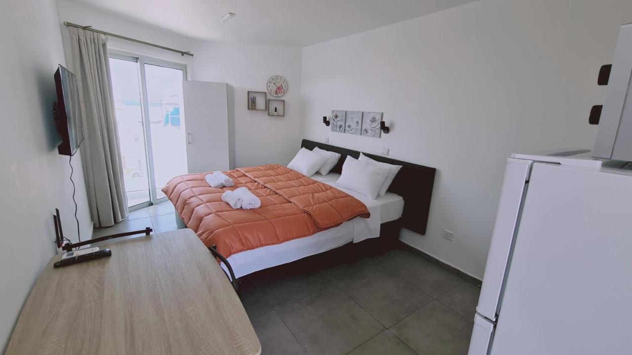 Stay Napa Living Studios Айя-Напа Экстерьер фото