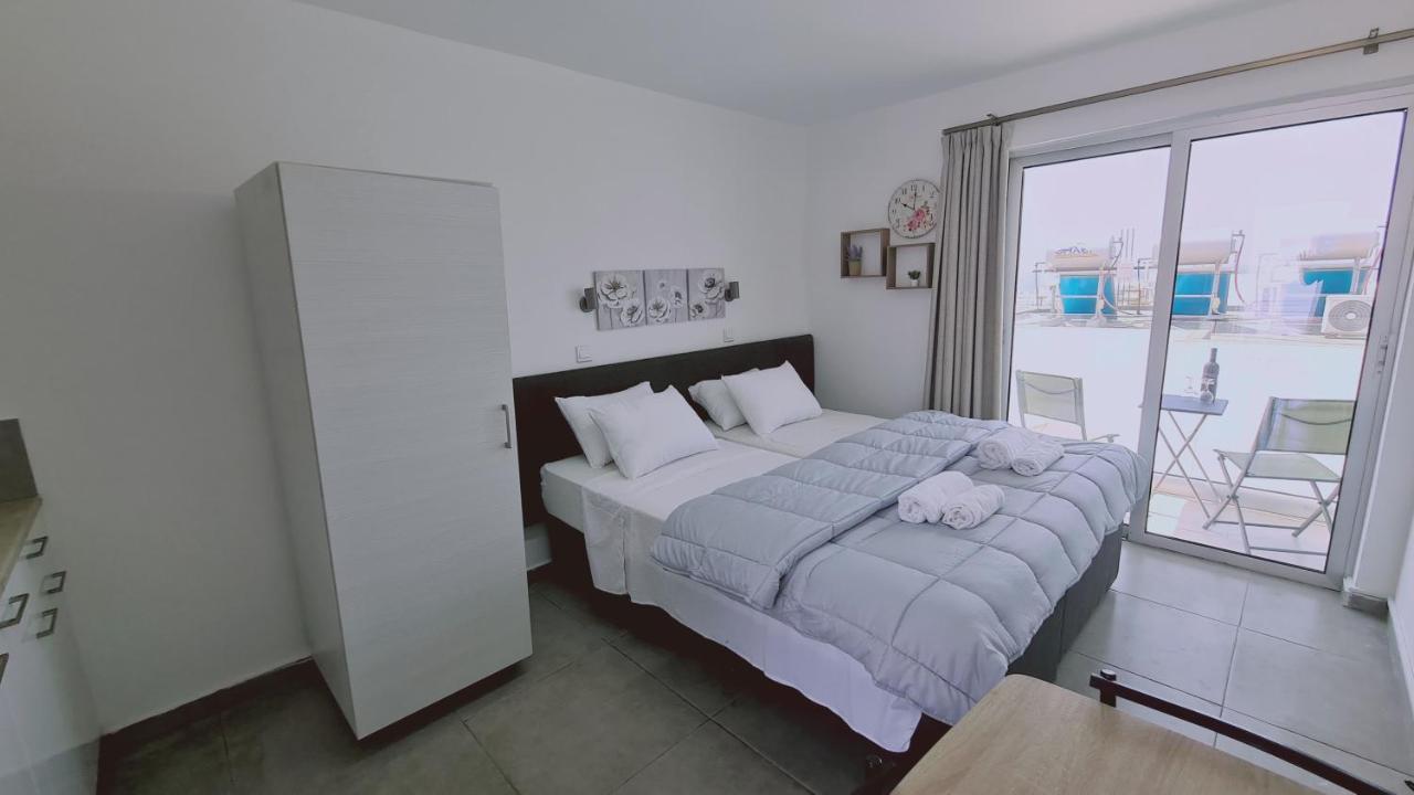 Stay Napa Living Studios Айя-Напа Экстерьер фото